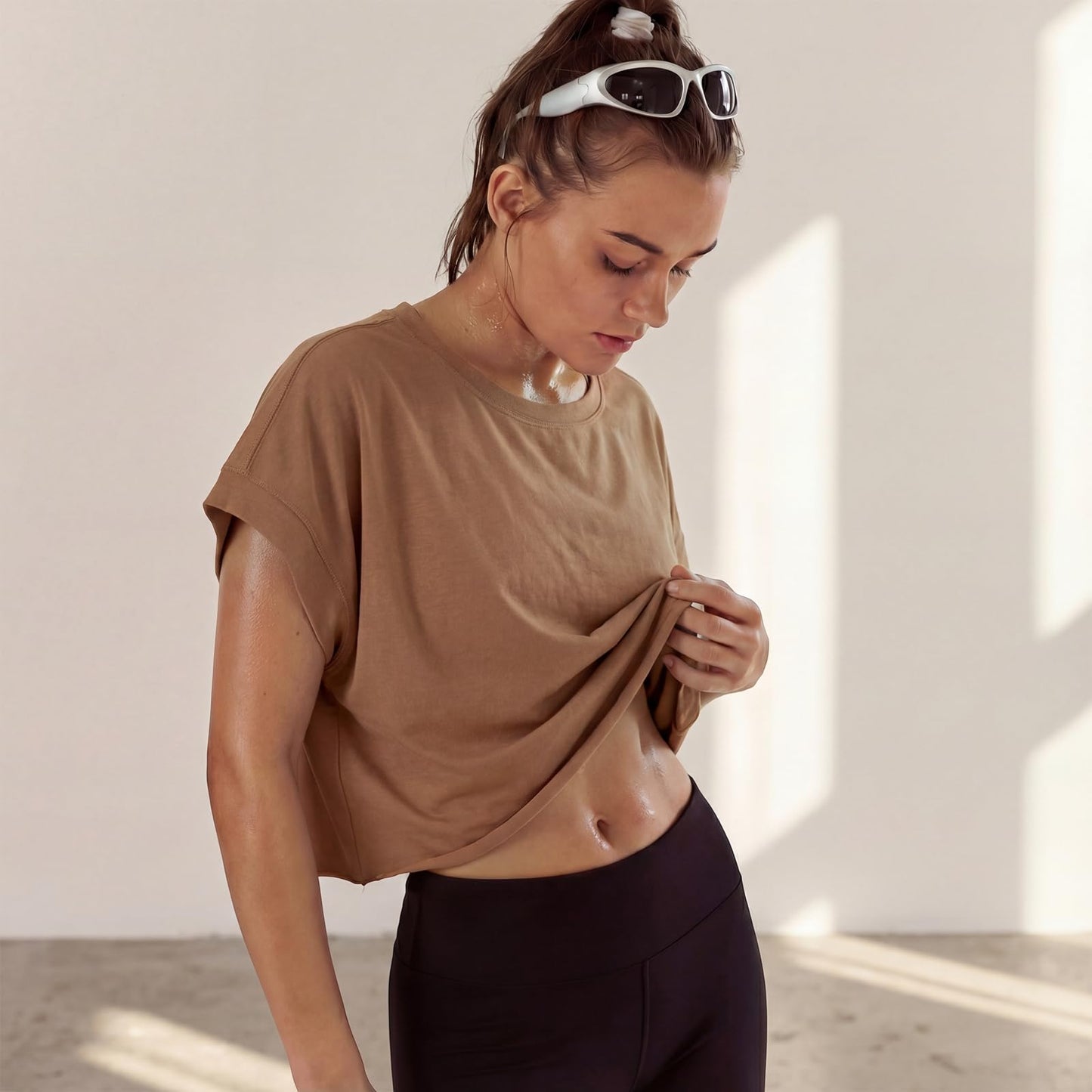 Breathffy 3 Pack Women Open Back Workout Crop Tops Short Sleeve Athletic Backless T Shirts Loose Fit Running Gym Yoga Tees(Small,Black,White,Khaki)