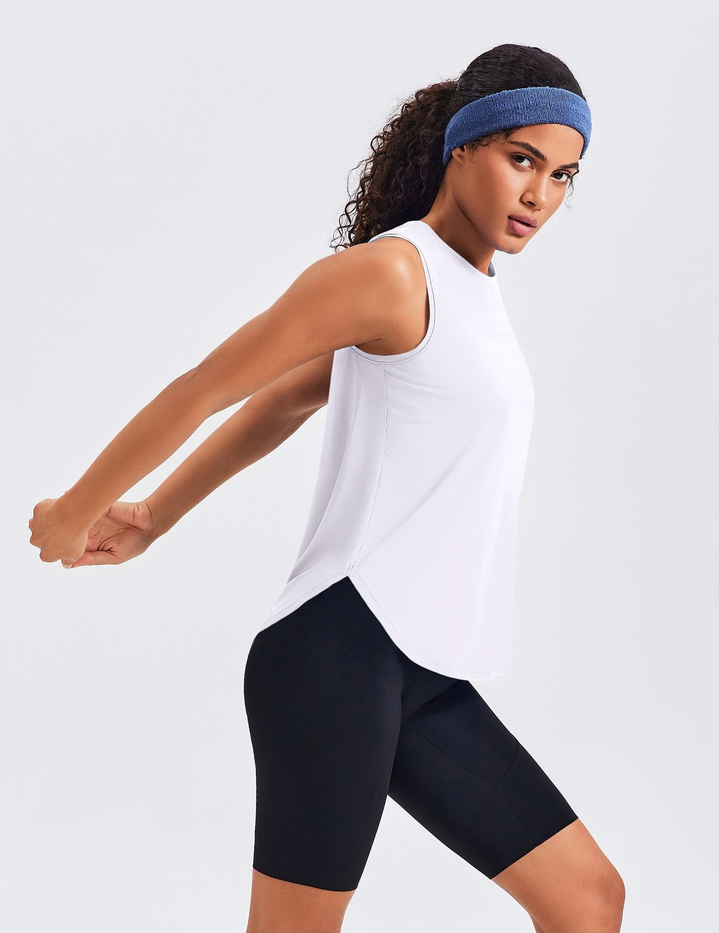 PINSPARK Women's Workout Tank Tops Quick Dry Cool Sleeveless Yoga Shirts Soft Breathable Lightweight Athletic Gym Tops for Summer Casual, White L