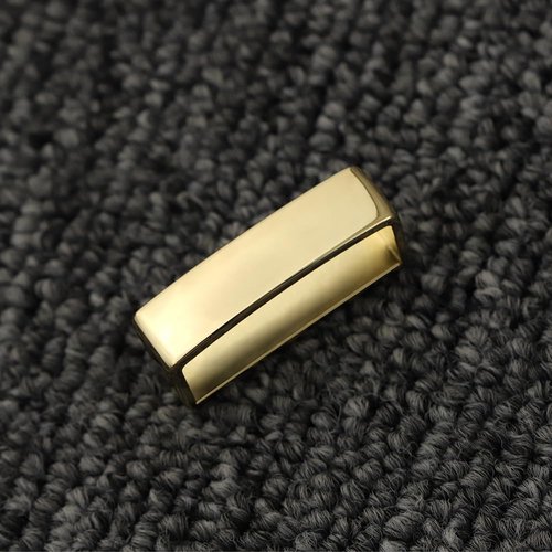 TANJUN 2pcs Belt Loop Keepers 28mm-30mm Metal Belt Loops Anti-Slip Frosted Black Men's Belt Buckle Accessories (Gold)