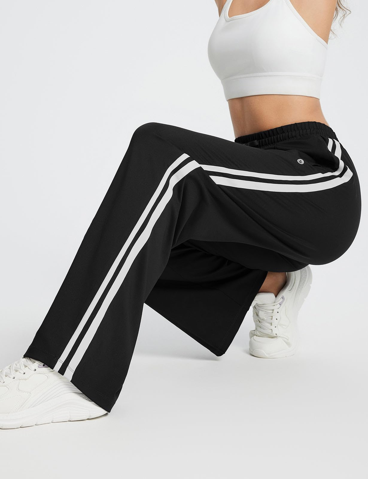 baleaf Womens Track Pants Athletic Running Pants Sweatpants Straight Leg Zipper Pockets Sports Jogging Striped Loose Fit Black/White S