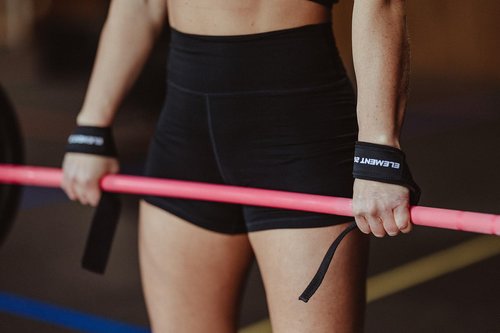 Element 26 Lifting Straps (Pair) With Guide - Wrist Straps For Weightlifting, Bodybuilding, Powerlifting, Strength Training, & Deadlift Support - Gym Straps For Men And Women