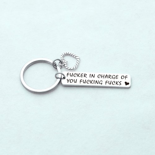 ZQEOU Funny Boss Day Gifts Boss Appreciation Keychain The Office Keychain Chief Leadership Jewelry Coworker Leaving Gift Coworkers Retirement Gift