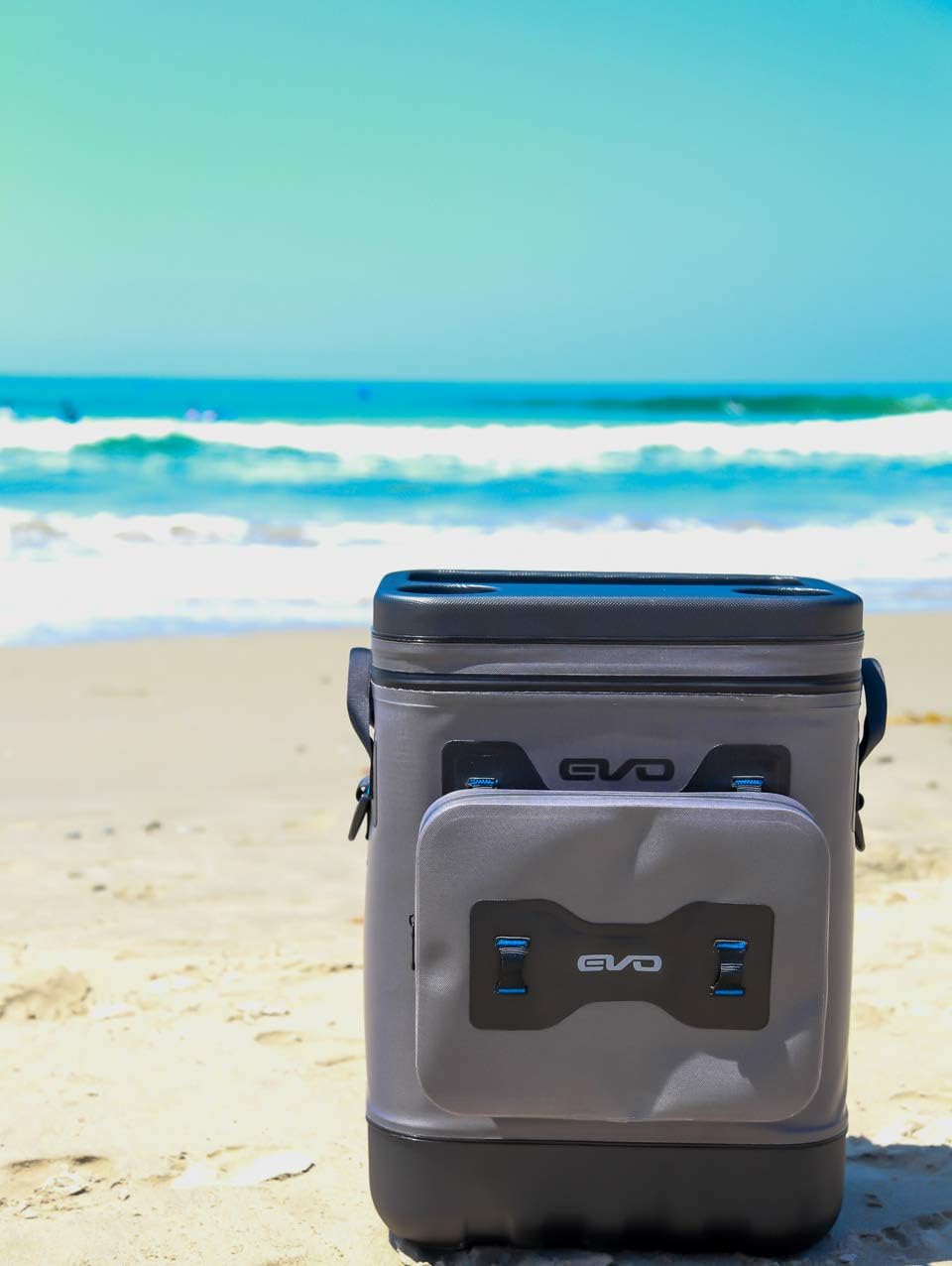 Evolution Outdoor Leak Resistant Insulated EVO Premium Rolling Cooler with ABS Molded Top, 8 Accessory Loops, Retractable 4-Stage Handle