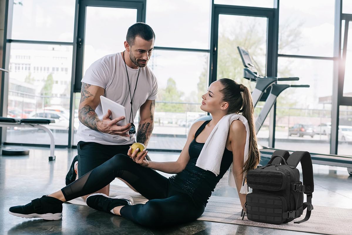 9L Mini Backpack for Men and Women, Small Backpack for Gym Hiking Travel Sports Running (Black)