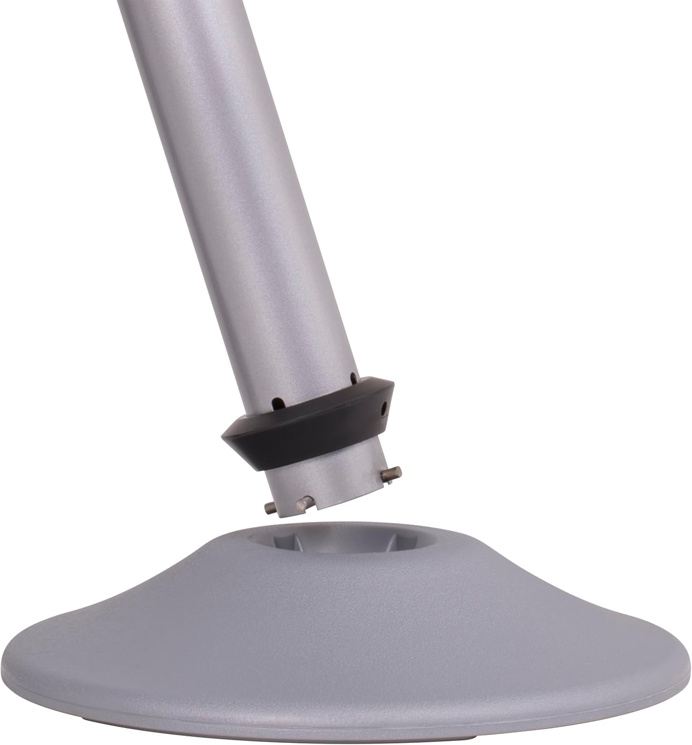 US Weight Premium Silver Steel Stanchion with 7.5-Foot Retractable Belt