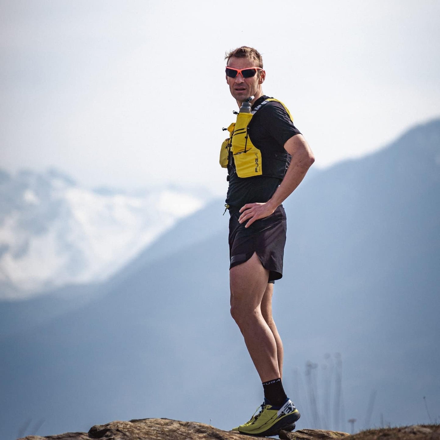 KAILAS AIR 13L Running Vest Hydration Backpack Hydration Vest Water Backpack Lightweight with Two TPU Water Bladders for Women Men Trail Cycling Hiking Black/Yellow S