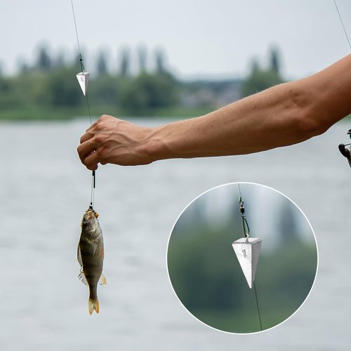 Leyndo 36 Pcs 1oz Pyramid Sinkers Fishing Weights Saltwater Fishing Weights Sinkers Fishing Gear Tackles for Ocean Saltwater Surf