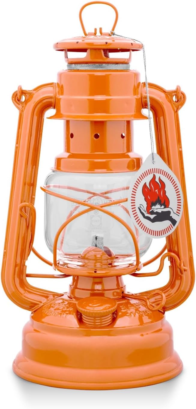 Outdoor Kerosene Fuel Lantern, German Made Weather Resistant Baby Special 276 Galvanized Hurricane Lamp for Camping or Patio, 10 Inches, Bronze