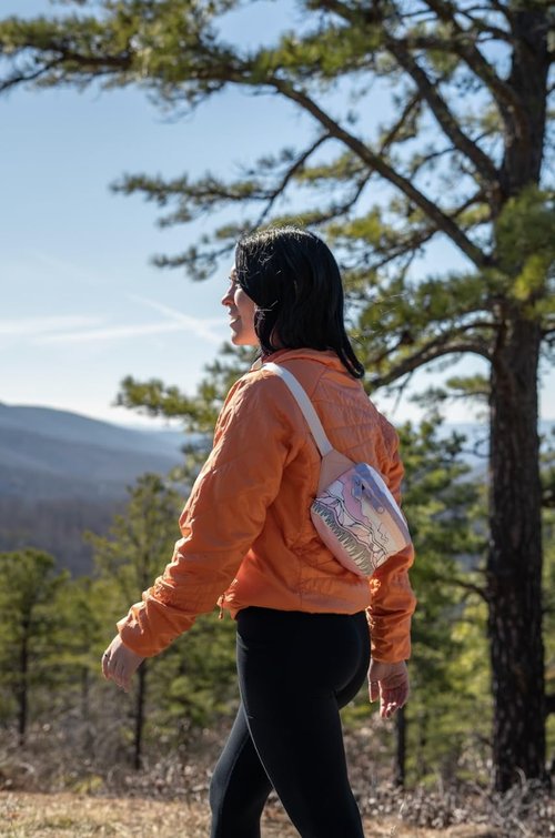 Oso Supply Co - Fanny Pack for Women and Men, Perfect Crossbody Running Pouch for Workouts, Hiking, Sports, Festivals, Outdoors, Traveling, Belt Bag Holds Phone and Accessories (Rocky Mountain)