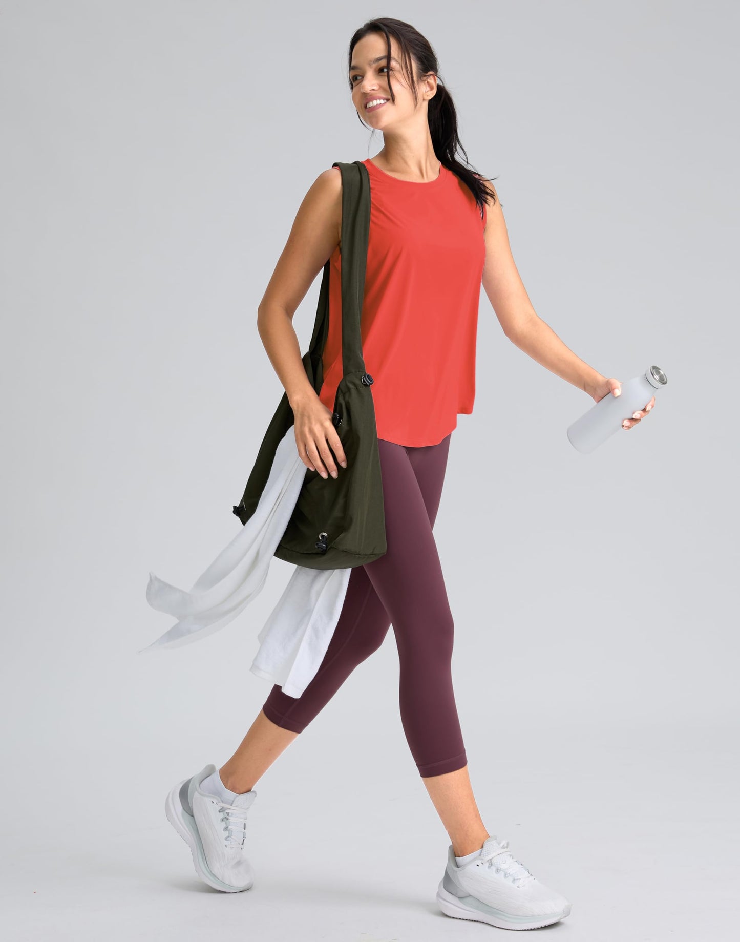 SANTINY Women's Sleeveless Workout Tops Breathable Lightweight Active Tennis Yoga Shirts Athletic Running Tank Tops for Women (Red_L)