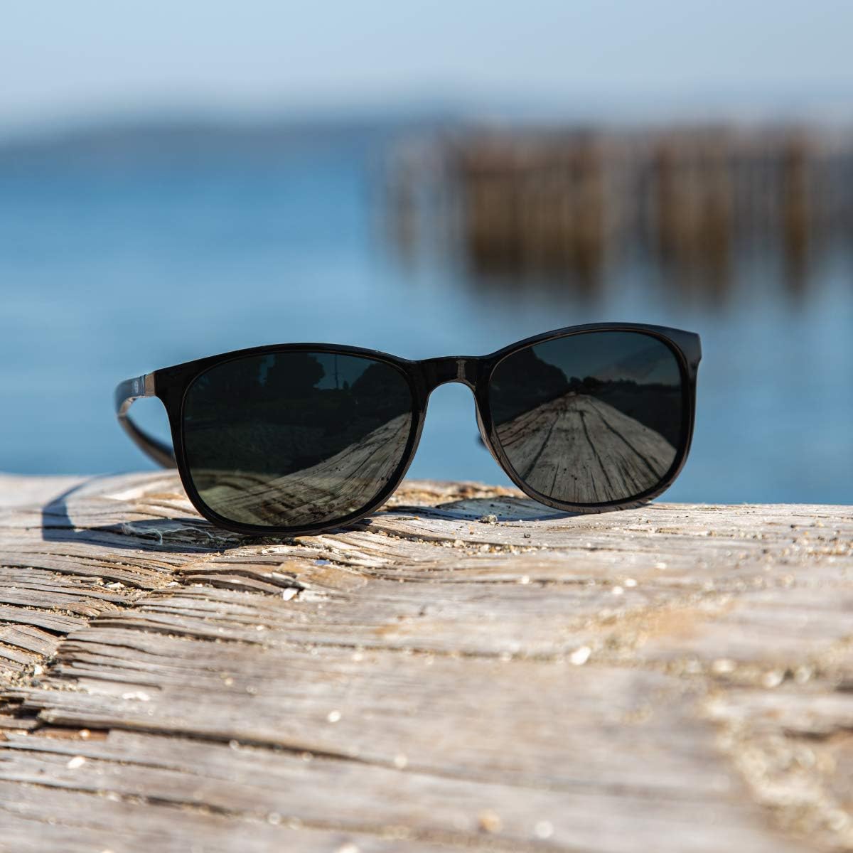 Flying Fisherman UNA Polarized Sunglasses with AcuTint UV Blocker for Fishing and Outdoor Sports