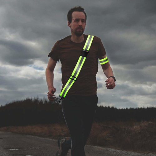 PEUTIER 3pcs Reflective Running Gear, Reflective Shoulder Strap with 2pcs Running Arm Band High Visibility Night Reflector Bands for Men Women Walking Running Cycling