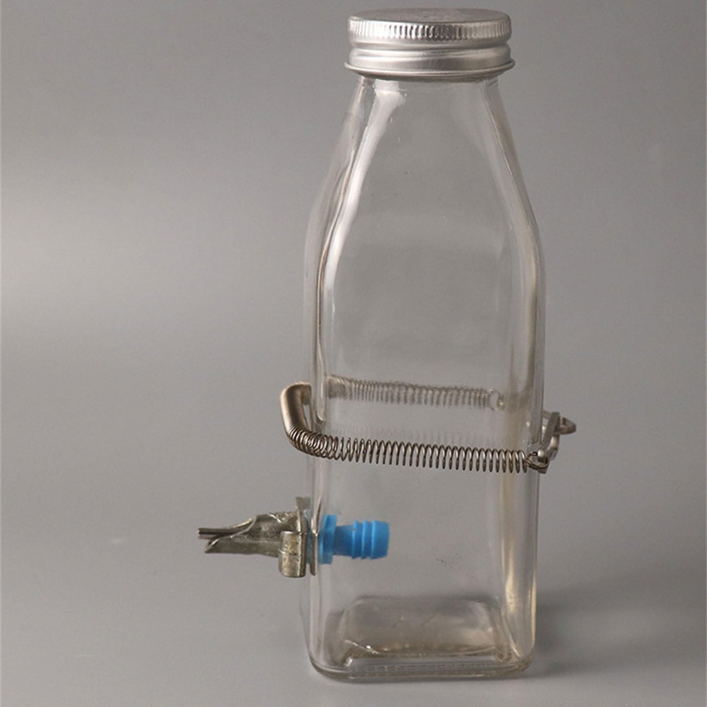 FGDTREE Cage WateringBottle Stand Spring Fastening Clip Set of 10/20/30pcs Water Bottle Clip On Stand for GuineaPigs Water Drinking Bottle Spring Fastening