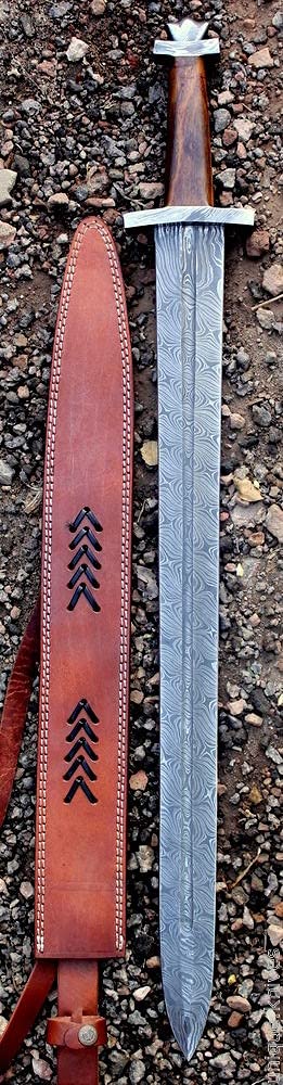 Wilson Roy Custom Damascus Steel Celtic Gladious Sword - 32" Long Dagger for Camping