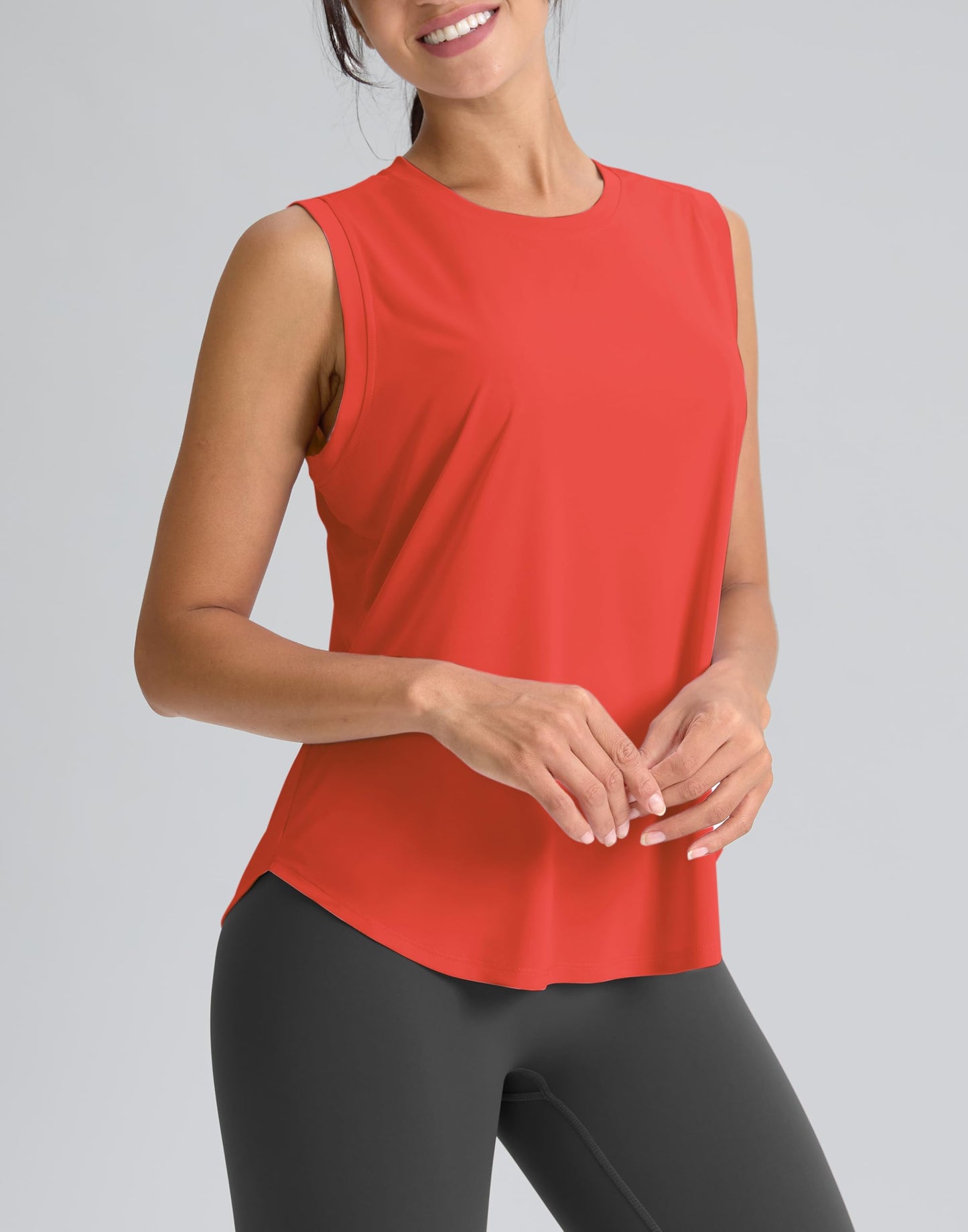 SANTINY Women's Sleeveless Workout Tops Breathable Lightweight Active Tennis Yoga Shirts Athletic Running Tank Tops for Women (Red_L)