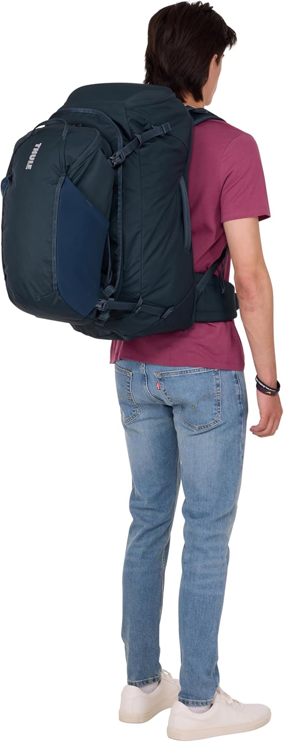 Thule Landmark 40L Travel Pack, Obsidian
