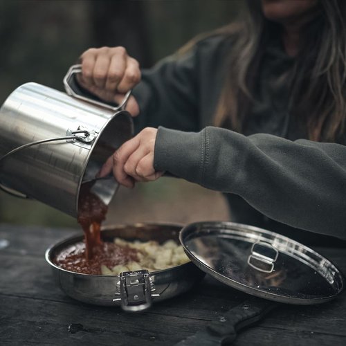 The Pathfinder School Stainless Steel Folding Skillet and Lid (10-Inch)