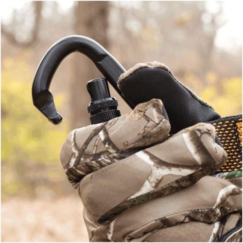 Heavy-Duty Safety Harness for Tree Climbing & Hunting | Easy One-Hand Carabiners