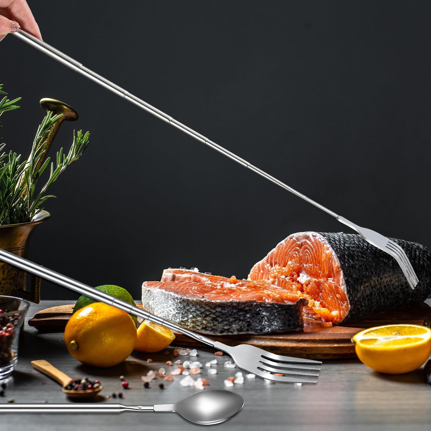 Geetery 2 Pcs Extendable Fork Spoon Set Telescopic Spoon and Long Telescoping Fork Stainless Steel Dinner Retractable Extend to 25 Inch Anti Rust Tableware Supplies for Barbecue Toasting Fruit Dessert