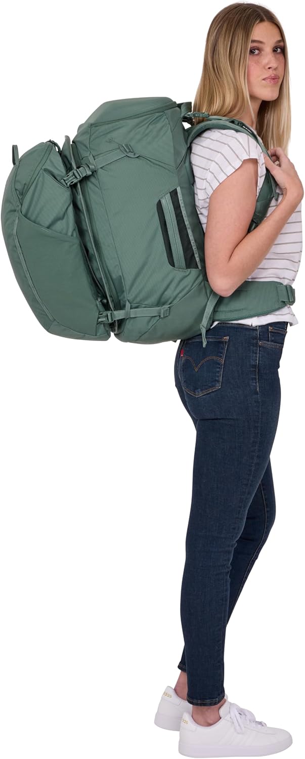 Thule Landmark Travel Backpack Women's
