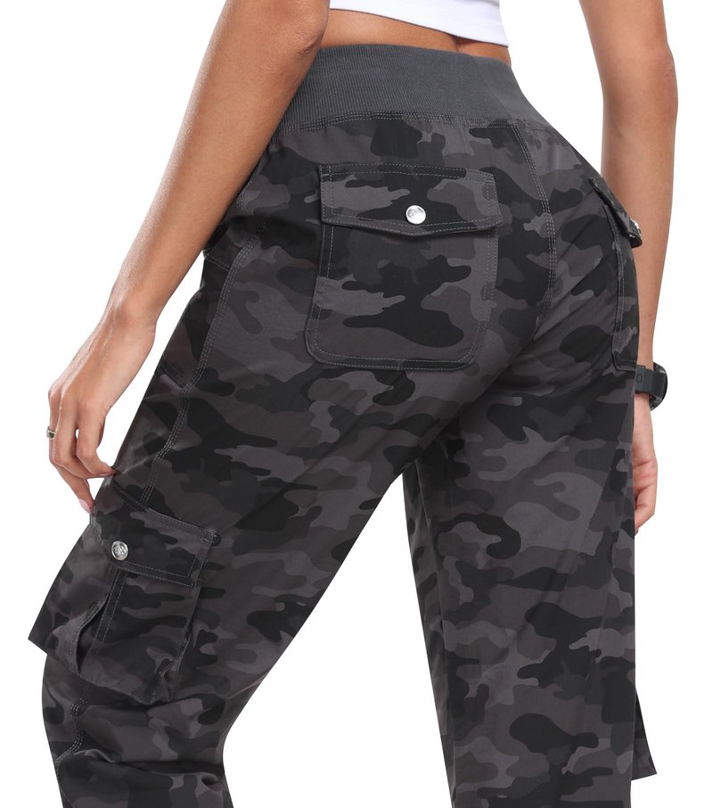 MoFiz Womens Capris with Pockets Loose Fit Casual Capri Pants Dressy Lightweight Ladies Baggy Cargo Pants for Hiking Camo Gray 2XL