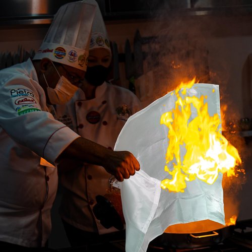 Molpafe Emergency Fire Blanket, 2 Packs 39"x39" Suppression Flame Retardent Safety Blanket, Fiberglass Fire Blanket, for Home, Kitchen, School, Office, Car, Fireplace, Grill, Camping -with Hooks -001