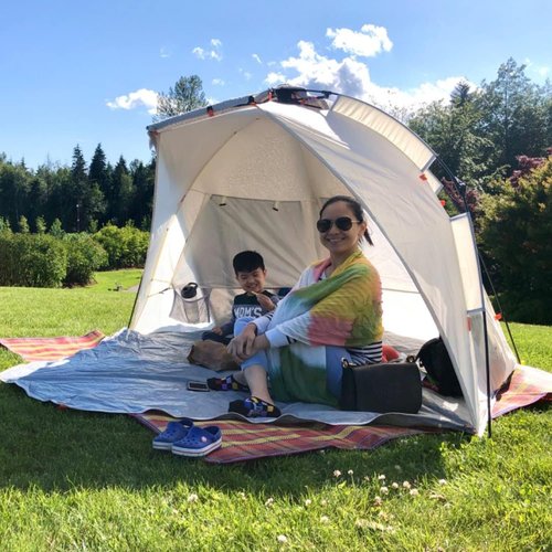 Easthills Outdoors Instant Shader Deluxe XL Beach Tent Easy Up 99" Wide for 4-6 Person Sun Shelter - Extended Zippered Porch Included Blue