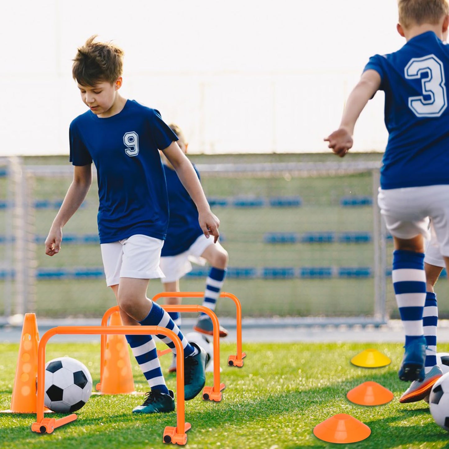Agility Speed Training Hurdles, Adjustable Agility Training Hurdles for Football, Basketball, Soccer Hurdles Training Equipment Set of 6, with 12 Marker Cones, 1 Storage Bag