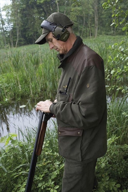 Howard Leight by Honeywell Impact Sport Sound Amplification Electronic Shooting Earmuff