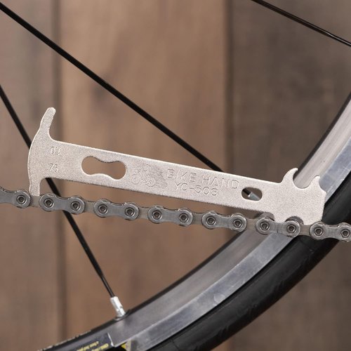 BikeHand Bicycle Chain Wear Indicator Tool Chain Checker - Compatible with Shimano Sram Campagnolo KMC & Other Brands for 7 to 12 Speed Chains - Maintenance for Road, Mountain & Hybrid Bikes