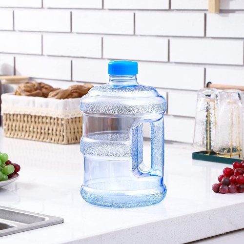 Bokon 2 Pieces gallon water jugs Round Plastic Water Bottle with Handle Screw Cap Reusable Large Capacity Bottle for Camping Outdoor Travel Gym Use(1 Gallon)