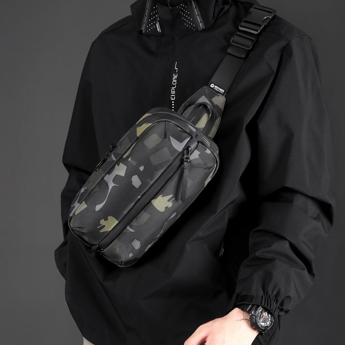 Adjustable Sling Bag for Men Women with Anti-theft Zipper,Multipurpose Crossbody Bags Chest Waist Belt,Water Resistant Fanny Pack Shoulder Hip Pack for Travel,Cycling,Work, Sport,Camo Green