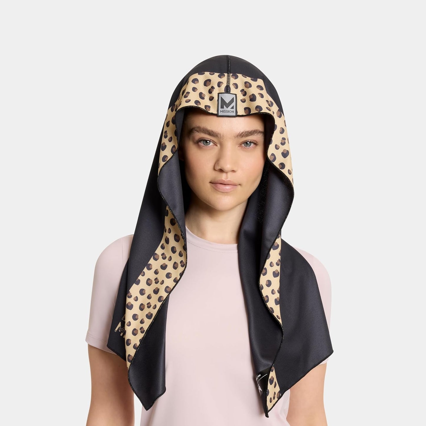 MISSION Cooling Hoodie Towel- Hood Towel, Evaporative Cool Technology, Cools Instantly When Wet, UPF 50 Sun Protection, Contours Your Head to Stay in Place, Great for Sports, Fitness, Gym