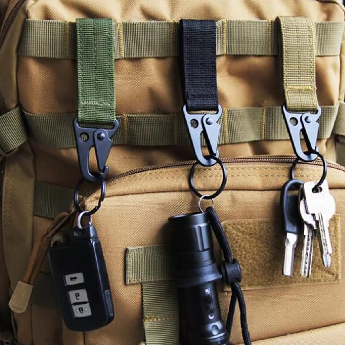 3 Pieces Outdoor Tactics Belt Key Clip Nonlocking Tactical Keychain Belt Clip Locking Mountaineering Carabiner Strap Carabiner Clip