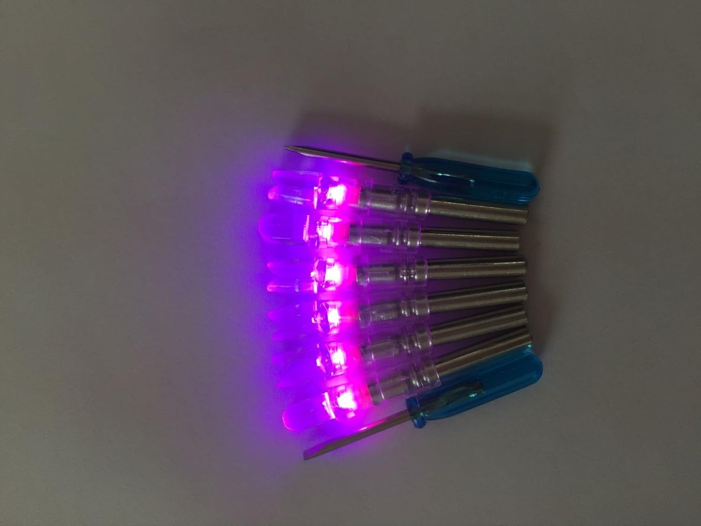Automatically Lighted Led Nocks for Inner Diameter 6.3 mm Compound Bow Arrows GT Size Pack of 6