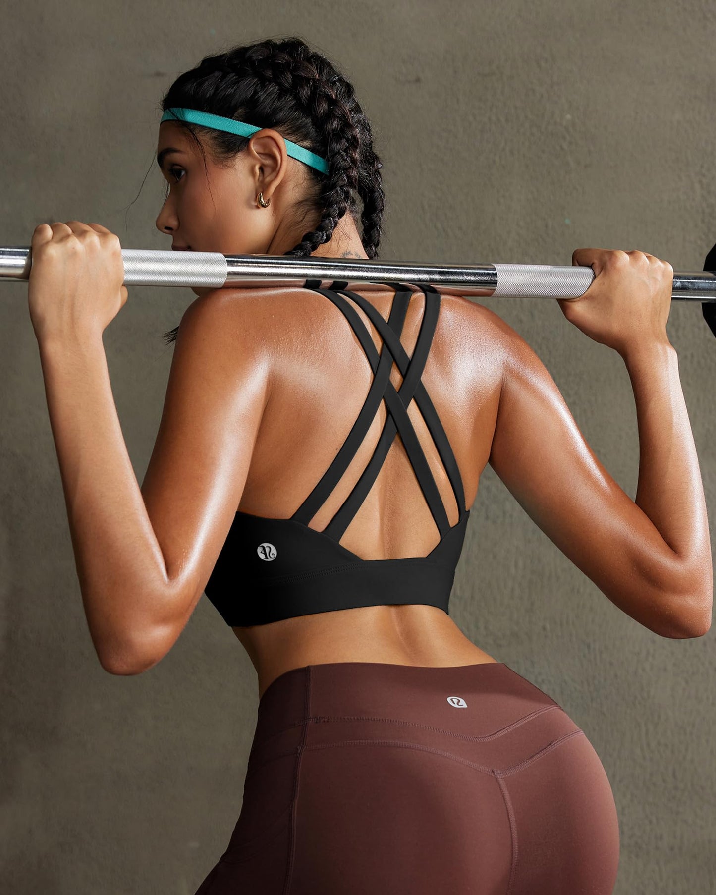 RUNNING GIRL High Impact Sports Bras for Women - Scoop Neck Strappy Sports Bra High Support Moulded Cup Workout Bra(WX3022 Black M)
