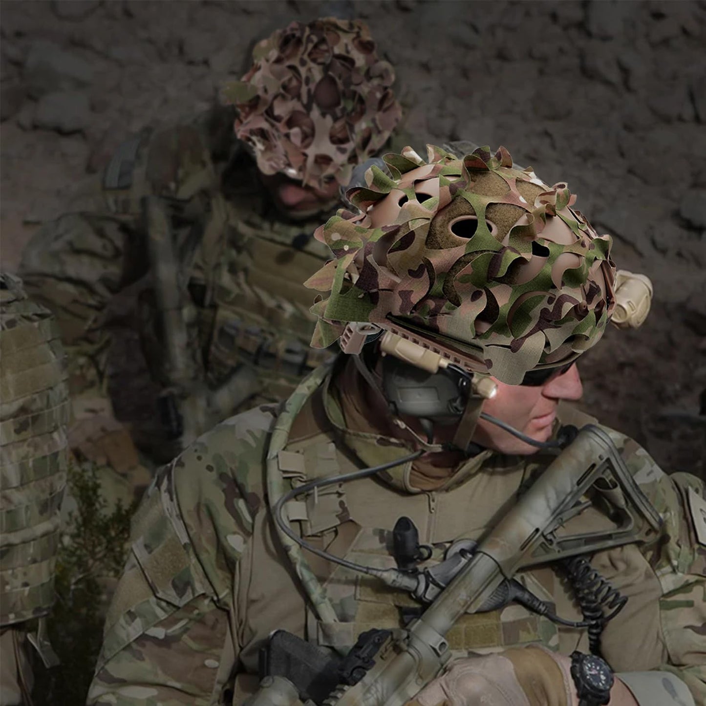 Favuit Tactical Helmet Cover, Camouflage Fast Helmet Cover Adjustable Tactical Gear Paintball Airsoft Equipment fit PJ BJ MH Fast Helmets(Desert Camo)