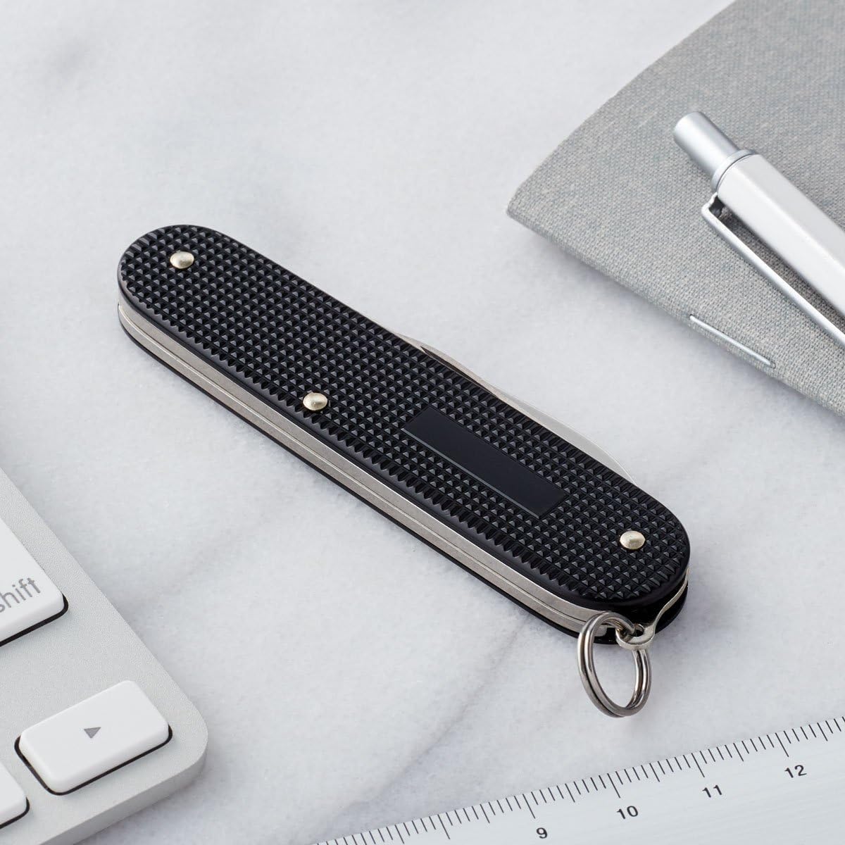 Victorinox Cadet Alox Swiss Army Knife, 9 Functions, Swiss Made Pocket Knife with Large Blade, Screwdriver, Can Opener and Wire Stripper - Silver