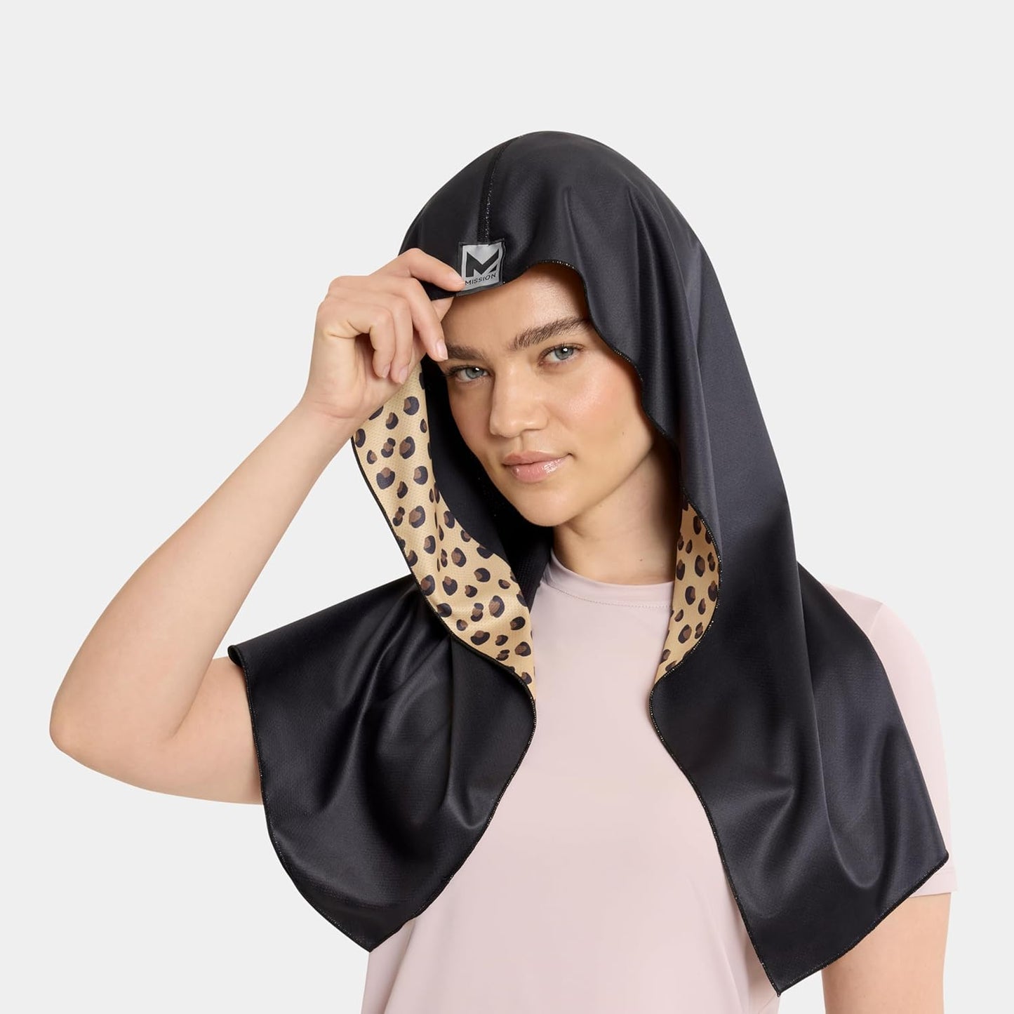 MISSION Cooling Hoodie Towel- Hood Towel, Evaporative Cool Technology, Cools Instantly When Wet, UPF 50 Sun Protection, Contours Your Head to Stay in Place, Great for Sports, Fitness, Gym