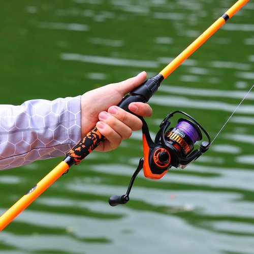 Sougayilang Fishing Rods, IM7 Graphite Blank Casting & Spinning Rods,2 Pieces Rods with “S” Style Hook Keeper and EVA Handle for Bass, Trout, Walleye, Catfish Etc (7'00"-MH-Spin-O)