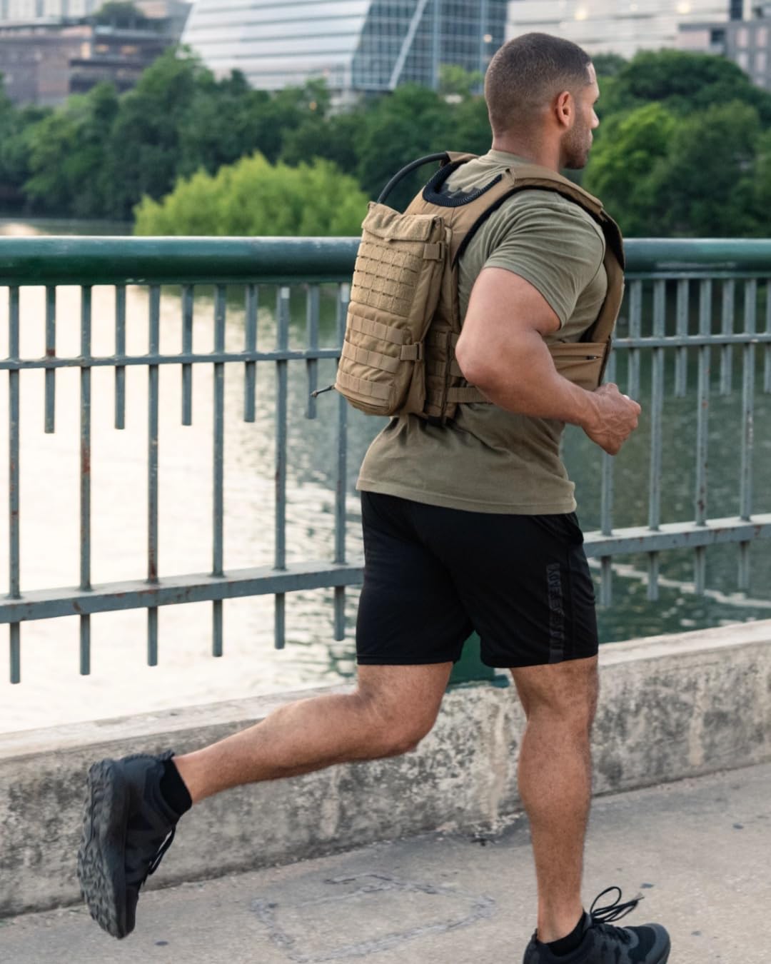 5.11 Tactical WTS 2L Hydration System Water Bladder, Kydrapak Reservoir Blater Bite Valve, Style 56853, Black