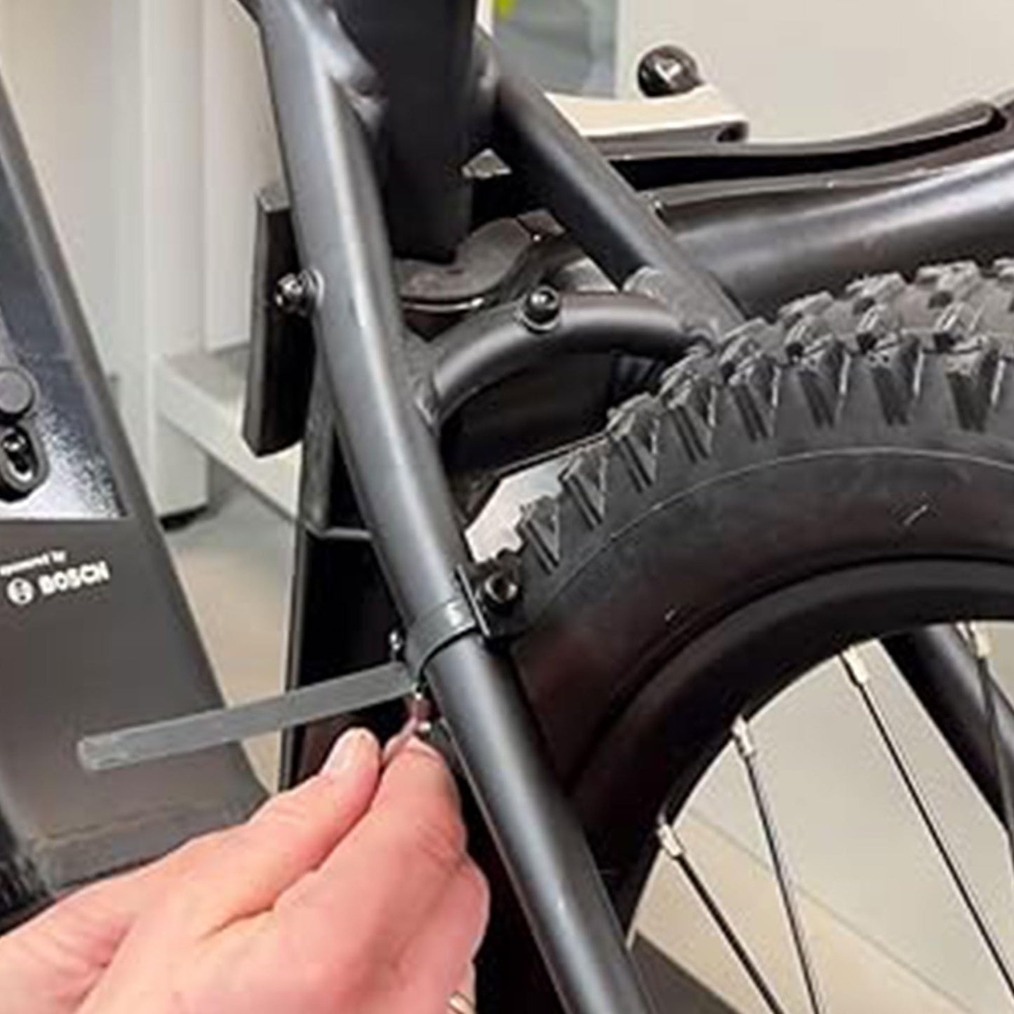 ABUS 2023 Framelock Granit Xplus 6950M AM R BK, Key Not Rremovable When Unlocked, Fits Most Bikes, (1-Pack)