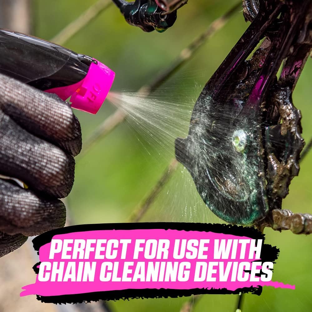 Muc-Off Bio Drivetrain Cleaner | Effective Biodegradable Bicycle Chain Cleaner and Degreaser Spray | Suitable for All Types of Bike