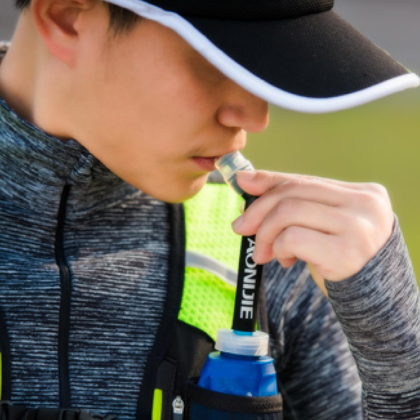 JEELAD Sports Collapsible Water Bottle BPA Free Replacement Straws Lid for Running Water Bottle