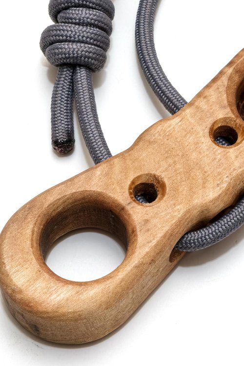 Pocket-Sized Finger Board Rock Climbing Holds Portable Hangboard Finger Trainer for Hand Grip Strength Training Pull up Grips Handles Arm Pinch Grip Forearm Exerciser Home Gym Fitness Workout Equipment