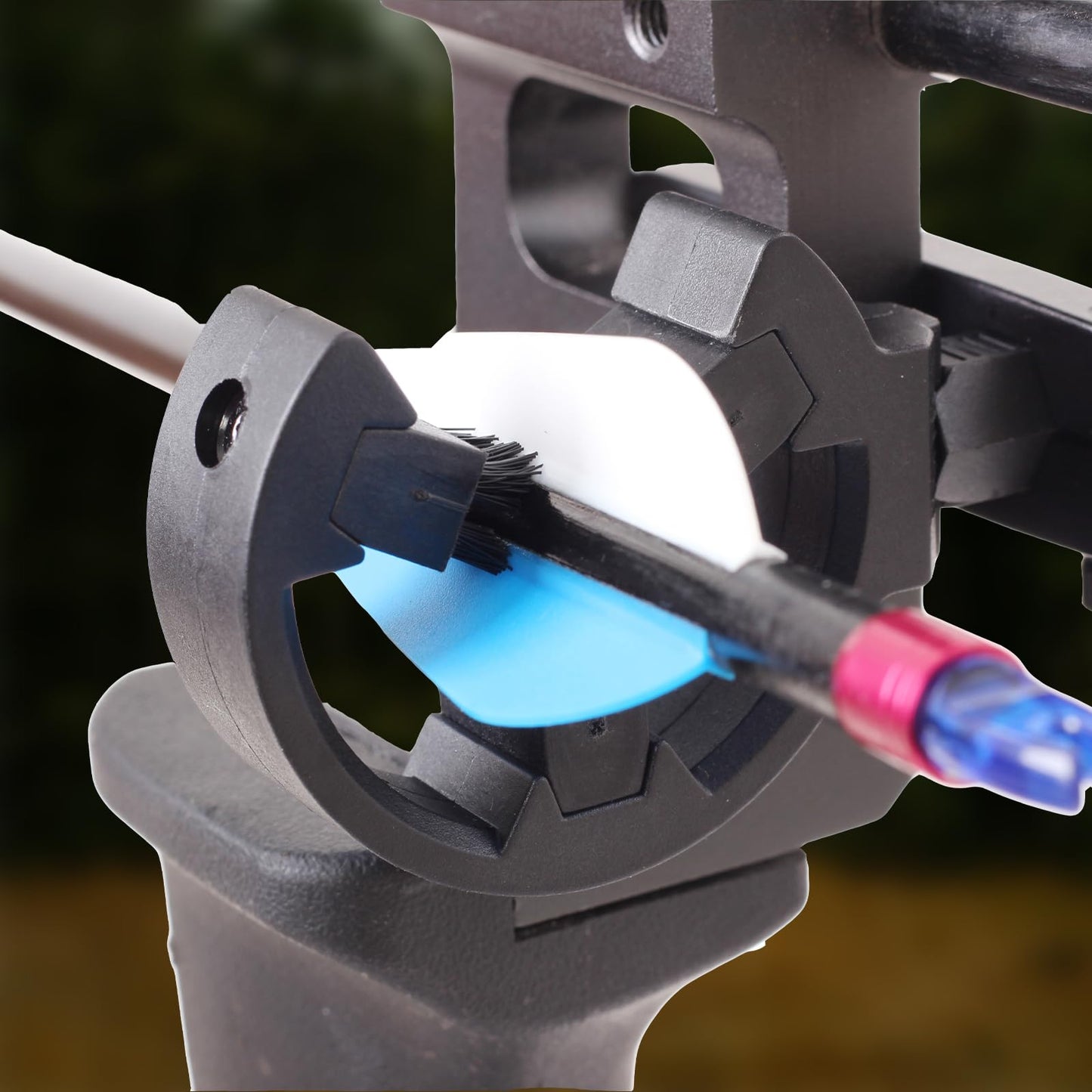 FENJANER Archery Arrow Rest with 3Pcs Replacement Brush -Whisker Brush Biscuit Arrow Rest Left and Right Hand for Compound Bow & Recurve Bow Hunting Shooting