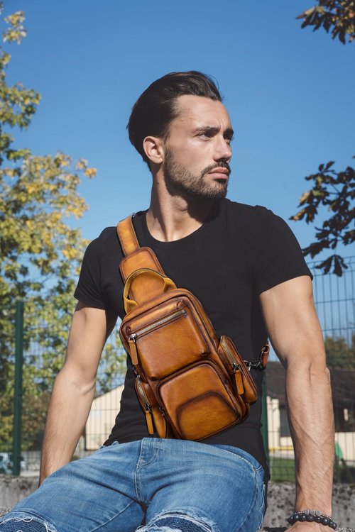 NIUCUNZH Genuine Leather Sling Bag Vintage Handmade Crossbody Bags Shoulder Backpack Hiking Daypack Travel Pack Brown