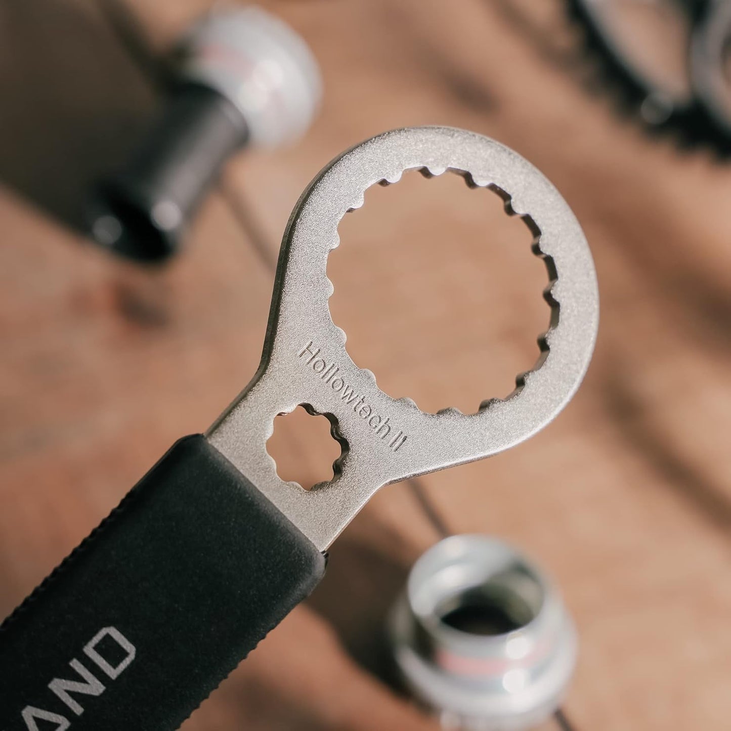 BikeHand Bicycle Bottom Bracket Tool - Compatible with Shimano Hollowtech II/BB9000, BBR60, M8000, Sram Dub, Truvativ GXP, FSA Mega EVO or Campagnolo Ultra-Torque
