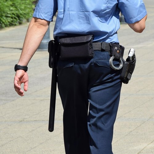 PEUTIER 10pcs Belt Keepers for Duty Belt, Nylon Belt Loop Keeper Police Belt Keepers with Double Snaps Fixing Duty Belt Accessories for 2-2.5in Wide Belts Police Law Enforcement Security