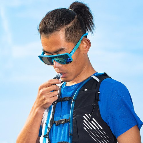 TPU Hydration Bladder, 1.5L, 2L, 3L Capacity, BPA Free, for Running, Hiking, Climbing, Cycling (TPU-1, 2L)